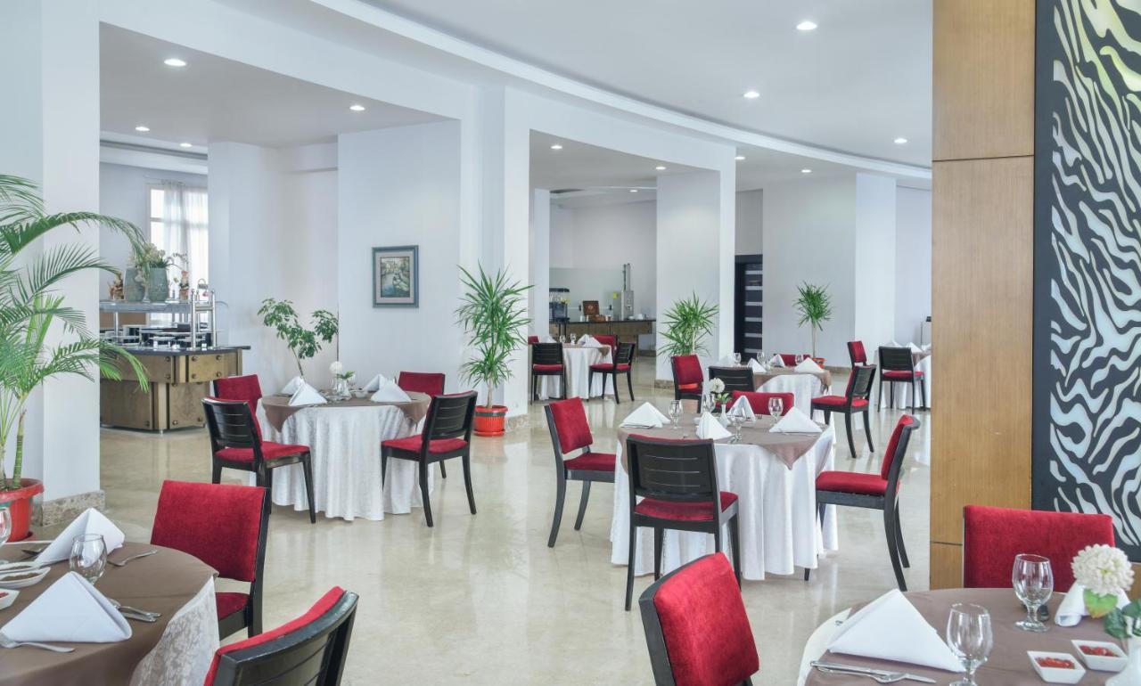 Tolip Family Park Hotel Káhira Exteriér fotografie The restaurant