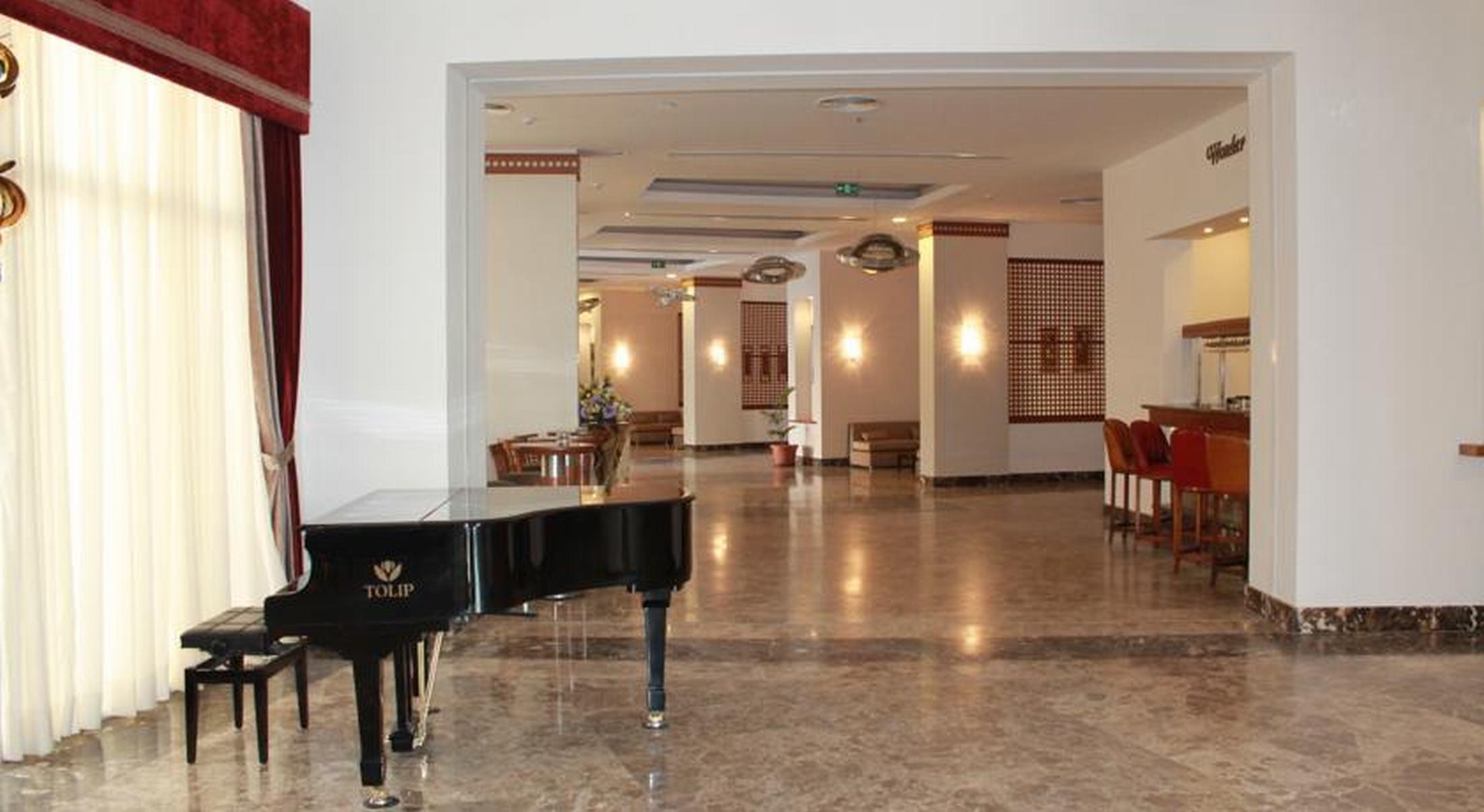 Tolip Family Park Hotel Káhira Exteriér fotografie Lobby